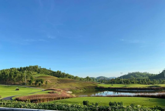 sân golf mường thanh diễn lâm