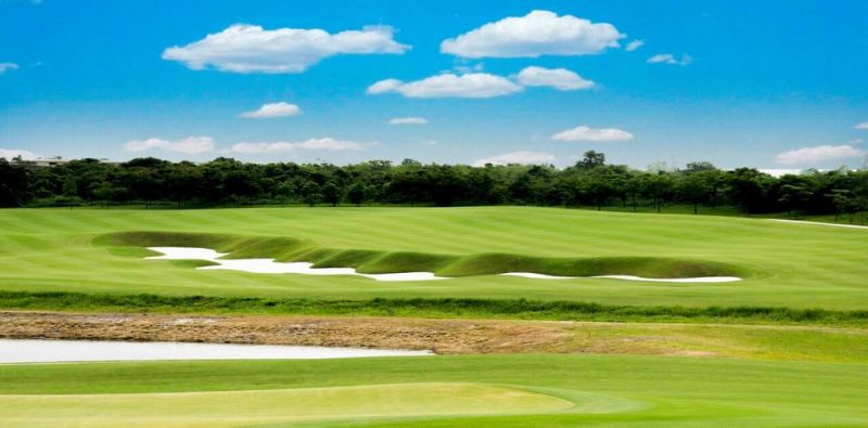 sân golf harmonie