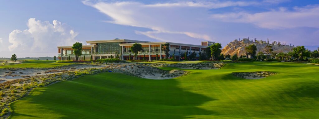 sân golf KN Links Cam Ranh