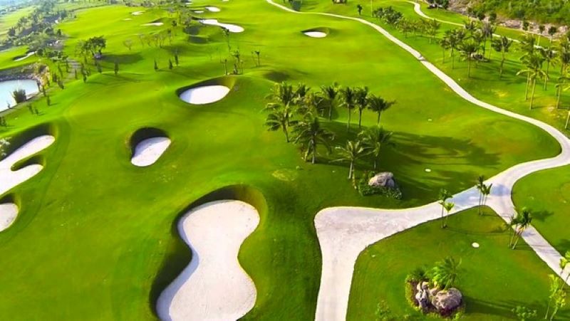 Sân golf Diamond Bay