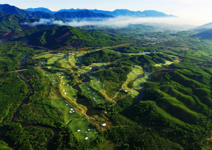 sân golf Bà Nà Hills