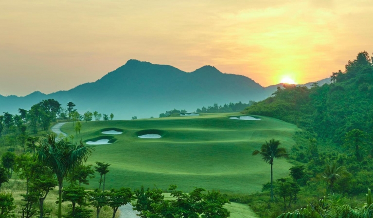 sân golf Bà Nà Hills