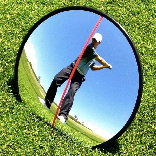 tư thế đánh golf chuẩn